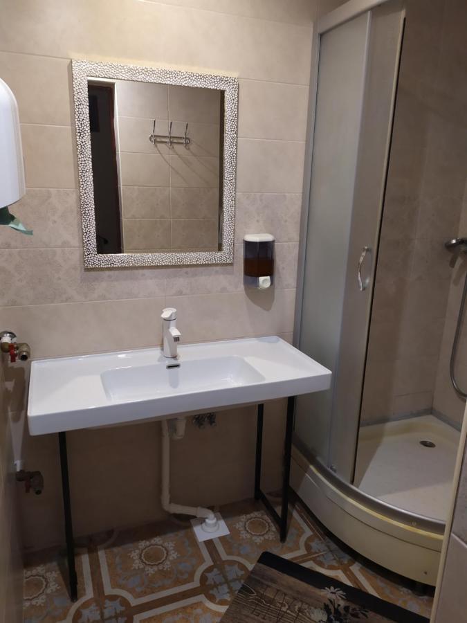 Mini Hotel Na Gasheka Kiev Bagian luar foto