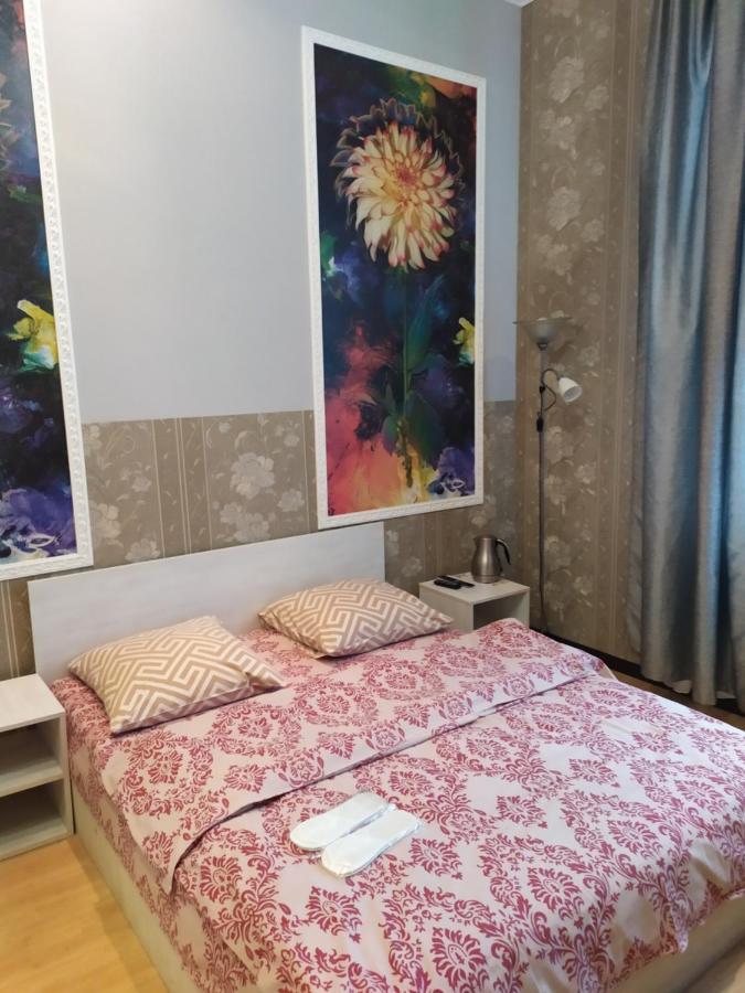 Mini Hotel Na Gasheka Kiev Bagian luar foto