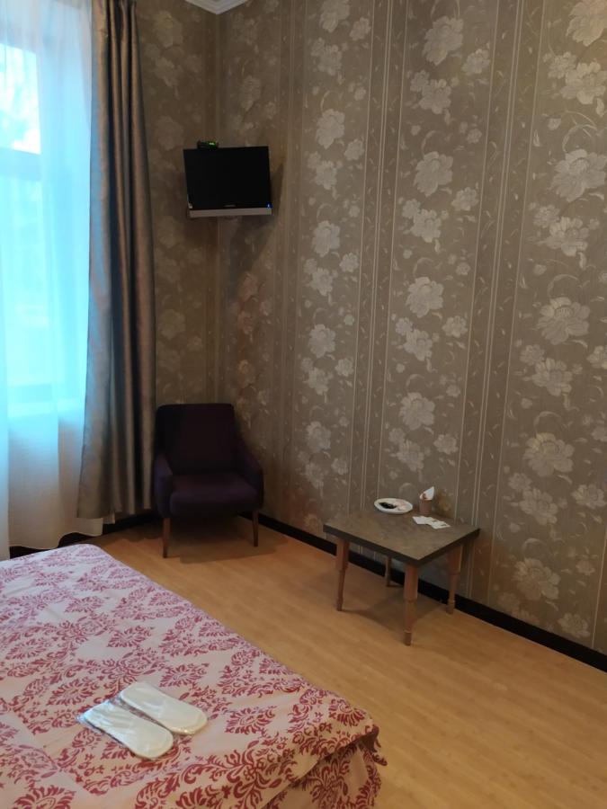 Mini Hotel Na Gasheka Kiev Bagian luar foto