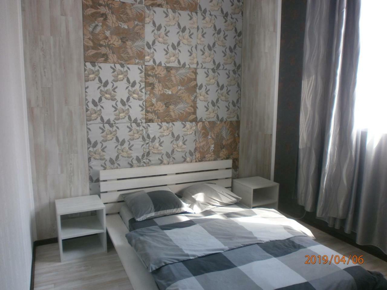 Mini Hotel Na Gasheka Kiev Bagian luar foto