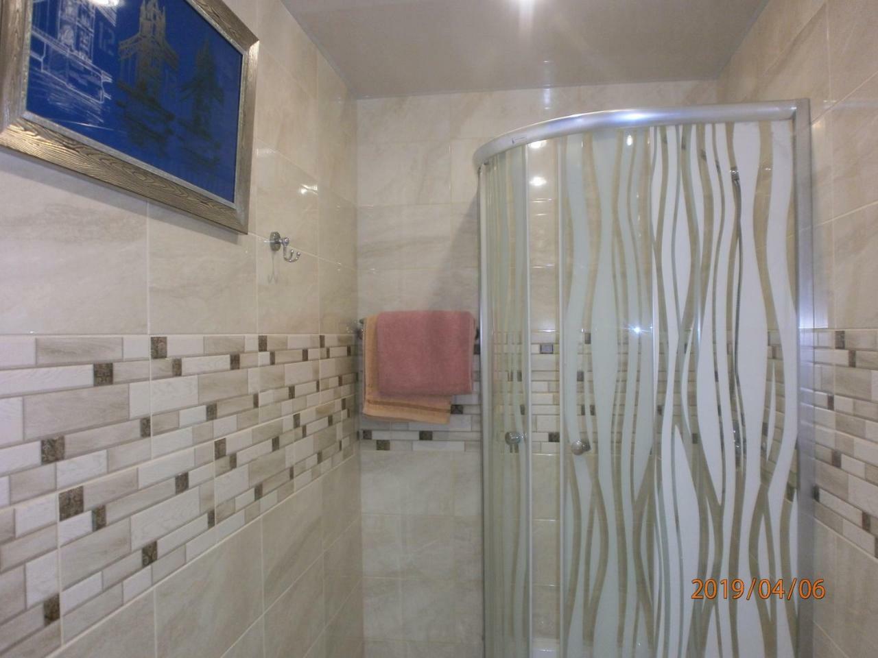 Mini Hotel Na Gasheka Kiev Bagian luar foto