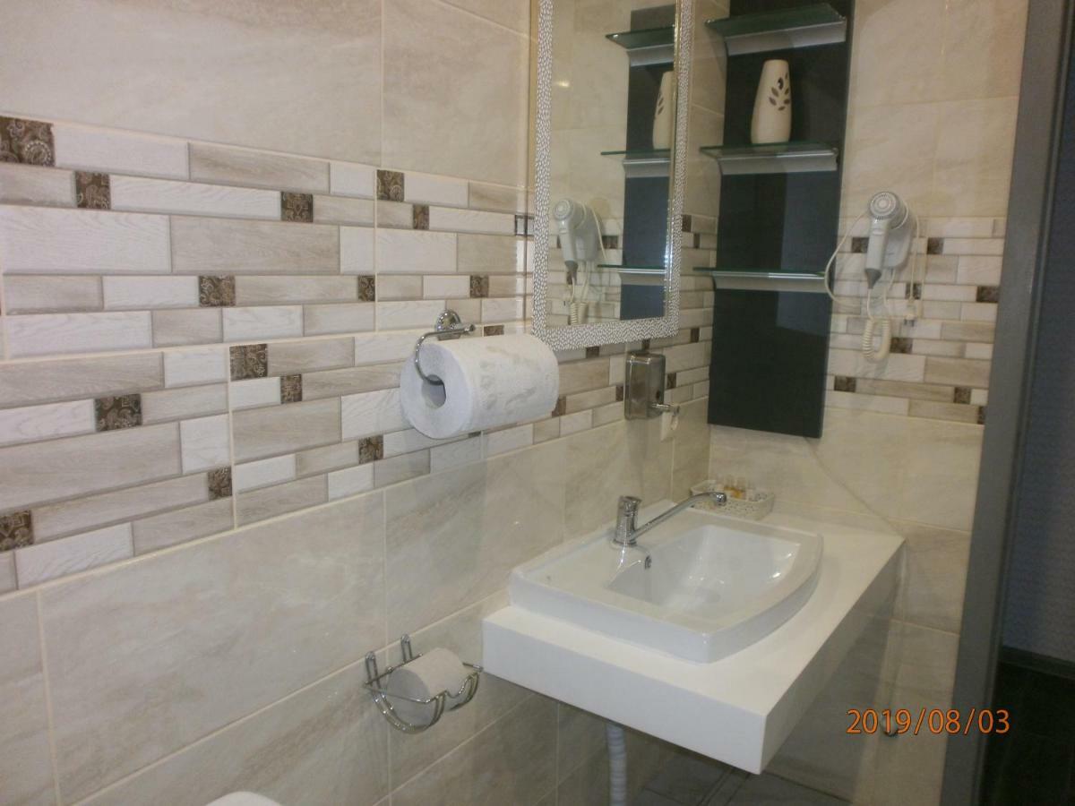 Mini Hotel Na Gasheka Kiev Bagian luar foto